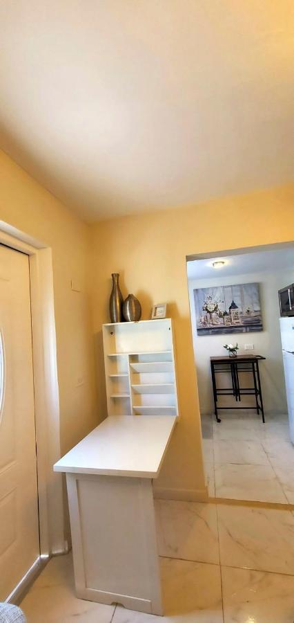 Guayabita'S House Apartment Маями Екстериор снимка